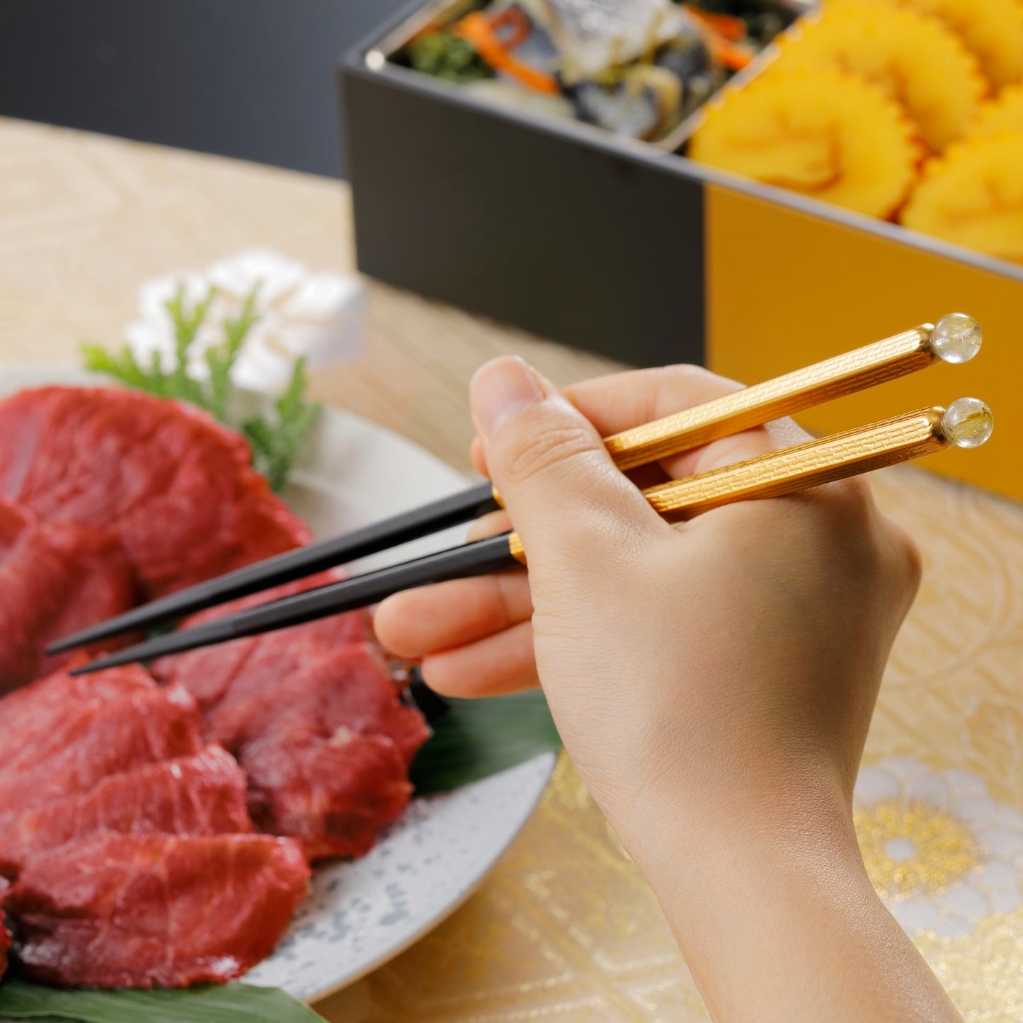 冗談抜きで旨いおせち ルチル付きお箸2膳
